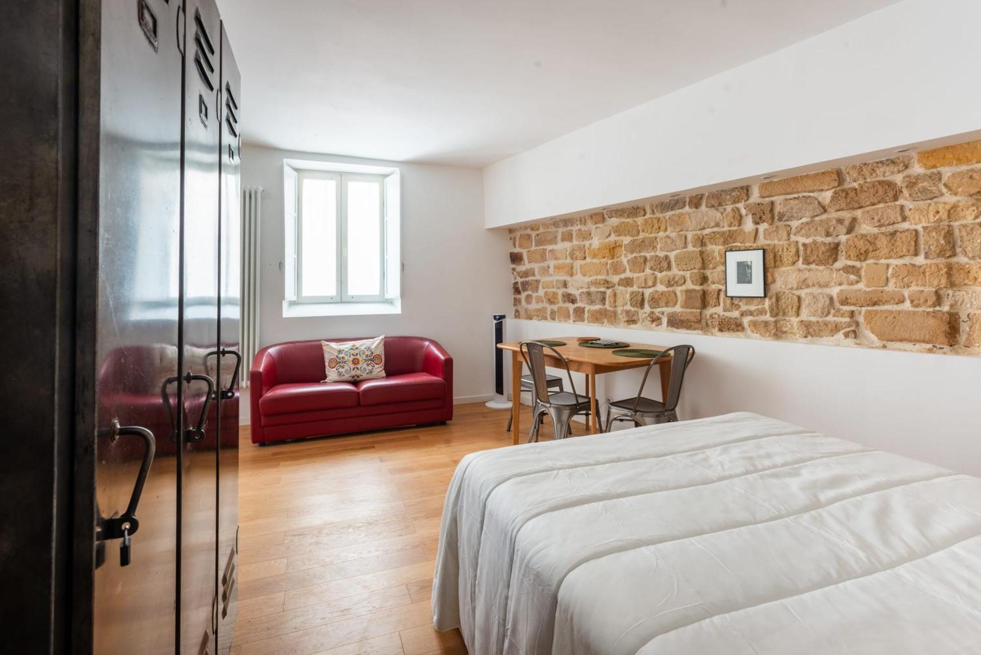 Stylish Canal Saint-martin Apartment *